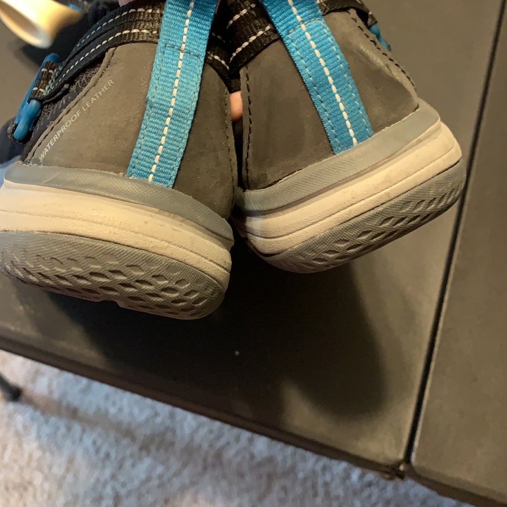 TEVA Mary Jane Suede‎ Waterproof Shoes - Picture 8 of 8